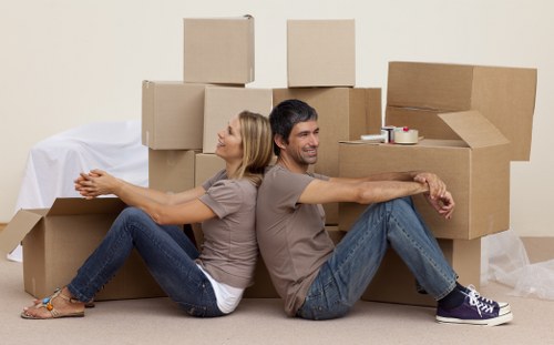 Flexible local storage service for Poplar customers
