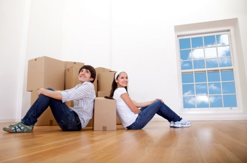 Final moving day scene for removals in Poplar
